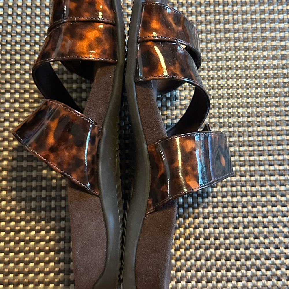 Vionic Brown Sandals - image 3
